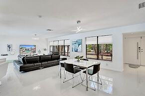 Heated Private Pool 4BR Modern home