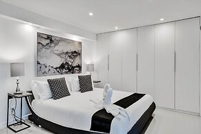 Heated Private Pool 4BR Modern home