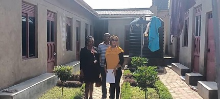 Captivating 4-bed Apartment