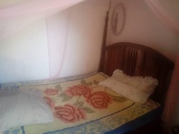 Captivating 4-bed Apartment