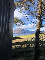 Tiny Home in Isle of Skye-pet Friendly