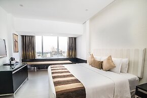 Clarion Hotel President