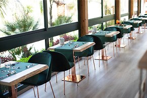 Villa Caribe Restaurant Resort & Spa