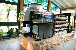 Villa Caribe Restaurant Resort & Spa