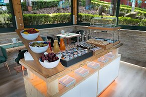 Villa Caribe Restaurant Resort & Spa