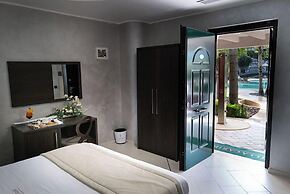 Villa Caribe Restaurant Resort & Spa