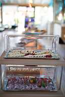 Villa Caribe Restaurant Resort & Spa