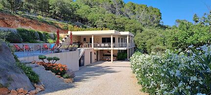 Les Hauts Du Peireguier