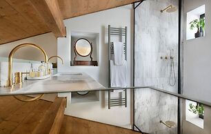 ATHINAIDOS QUARTERS BY K&K