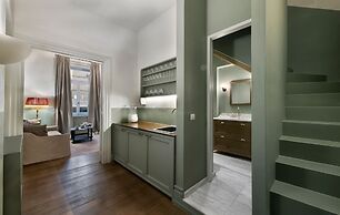 ATHINAIDOS QUARTERS BY K&K