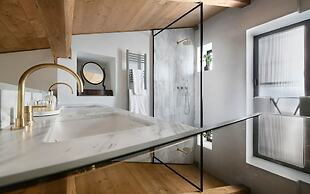 ATHINAIDOS QUARTERS BY K&K