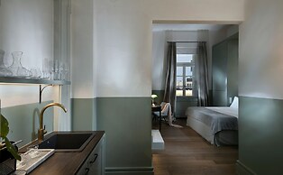 ATHINAIDOS QUARTERS BY K&K