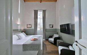 ATHINAIDOS QUARTERS BY K&K