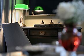 ATHINAIDOS QUARTERS BY K&K