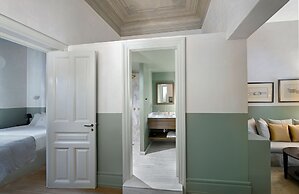 ATHINAIDOS QUARTERS BY K&K