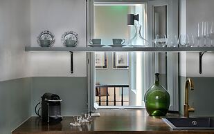 ATHINAIDOS QUARTERS BY K&K