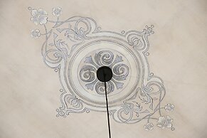 ATHINAIDOS QUARTERS BY K&K