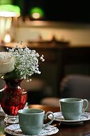 ATHINAIDOS QUARTERS BY K&K