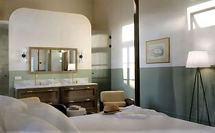 ATHINAIDOS QUARTERS BY K&K