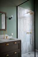 ATHINAIDOS QUARTERS BY K&K