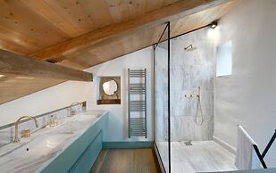 ATHINAIDOS QUARTERS BY K&K