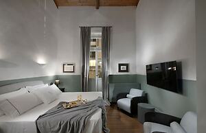 ATHINAIDOS QUARTERS BY K&K