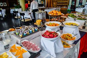 Pefaco Hotel Maya Maya