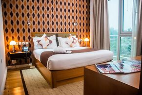 Pefaco Hotel Maya Maya