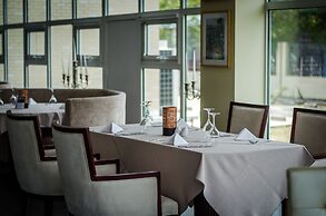 Pefaco Hotel Maya Maya