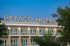 Pefaco Hotel Maya Maya