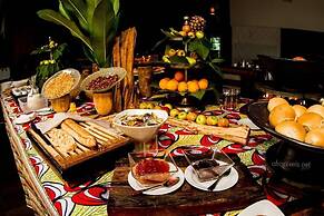 Pefaco Hotel Maya Maya