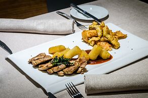 Pefaco Hotel Maya Maya