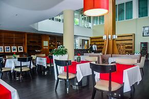 Pefaco Hotel Maya Maya