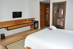 Pefaco Hotel Maya Maya