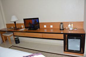 Pefaco Hotel Maya Maya