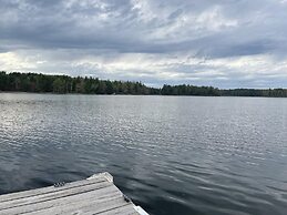 Grand View Log Cabin