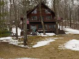 Grand View Log Cabin