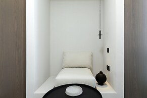 CUBIC Mykonos Seafront Design Suites