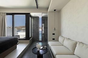 CUBIC Mykonos Seafront Design Suites