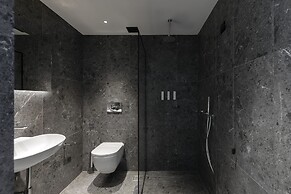 CUBIC Mykonos Seafront Design Suites