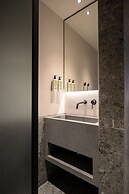 CUBIC Mykonos Seafront Design Suites