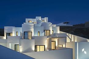 CUBIC Mykonos Seafront Design Suites