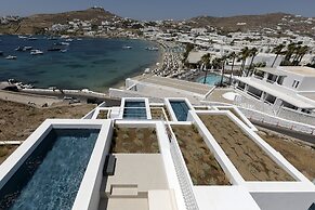 CUBIC Mykonos Seafront Design Suites