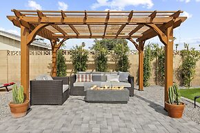 El Descanso in Meyer Park - Heated Pool