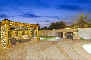 El Descanso in Meyer Park - Heated Pool