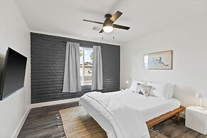 El Descanso in Meyer Park - Heated Pool