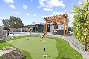 El Descanso in Meyer Park - Heated Pool