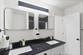 El Descanso in Meyer Park - Heated Pool