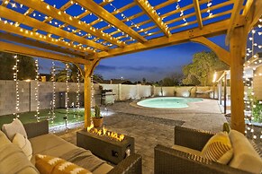 El Descanso in Meyer Park - Heated Pool