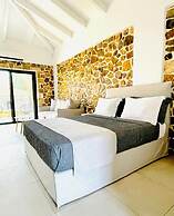 Trocadero Luxury Suites